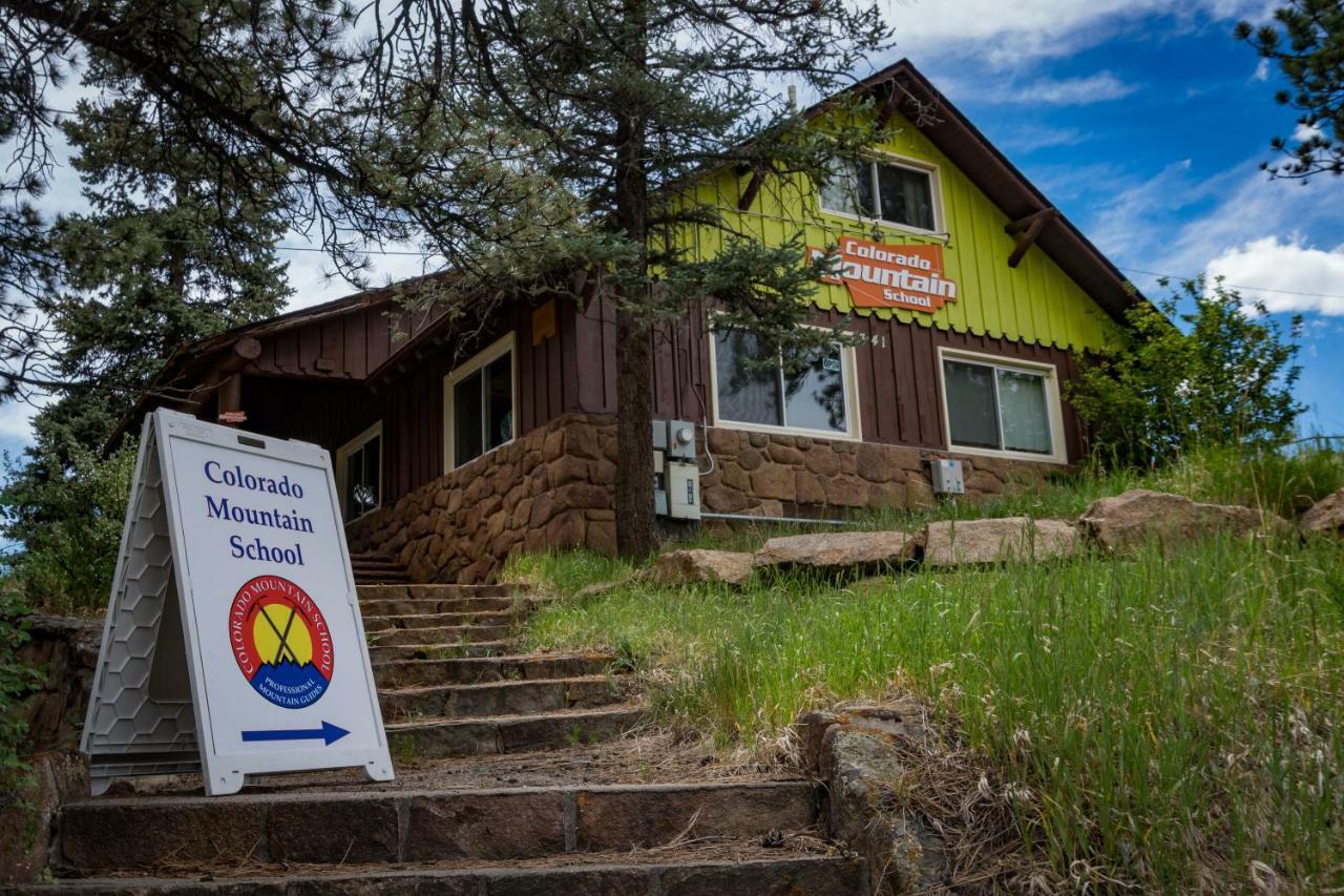 Estes Park Adventure Hostel Buitenkant foto